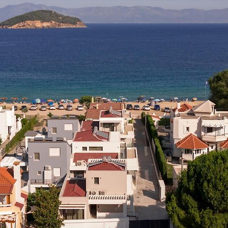 Sealuxe Living Aparthotel Nea Iraklitsa Екстериор снимка